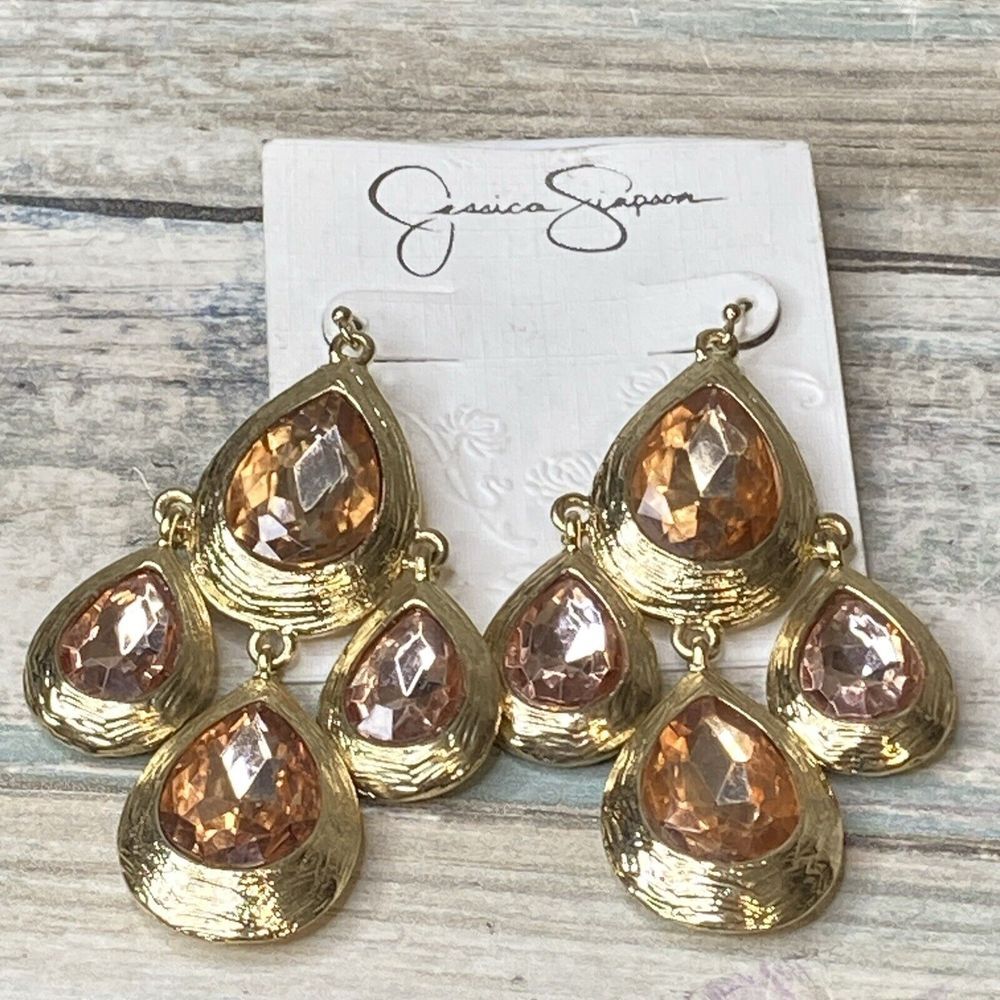 Jessica Simpson Chandelier Gold Tone Earrings Blush Color Glass Drop Dangle NWOT